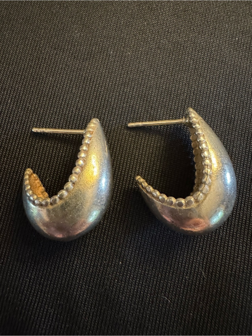 Relios 925 Sterling Silver Puffy Half Hoop Earrings - Beaded Edge - Southwest